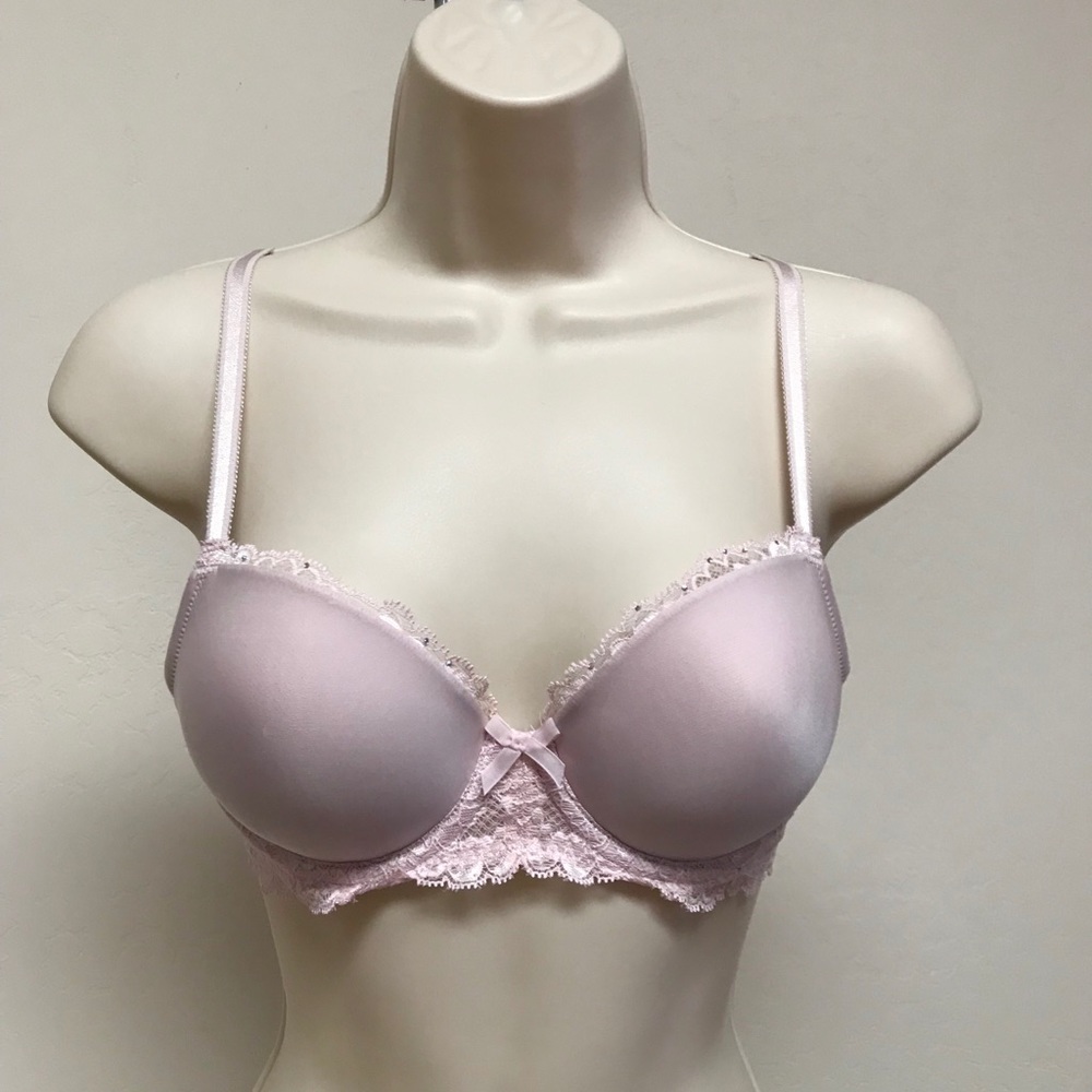 Victoria’s Secret bra